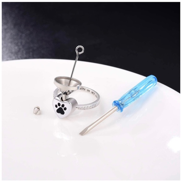 Pet Urn Ash Memorial Ring Eternal Memories Always In My Heart - Picture 6 of 8